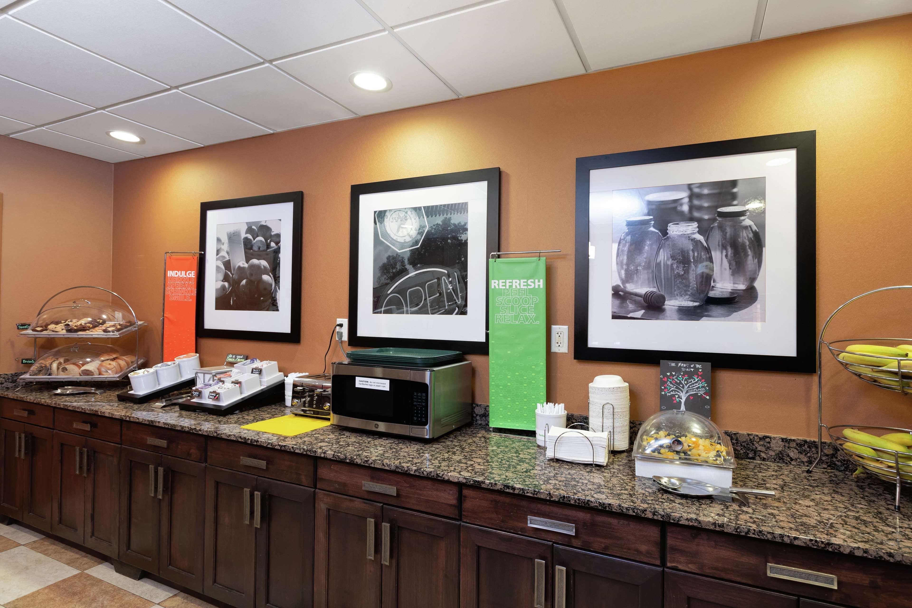 Hampton & Suites-austin Airport