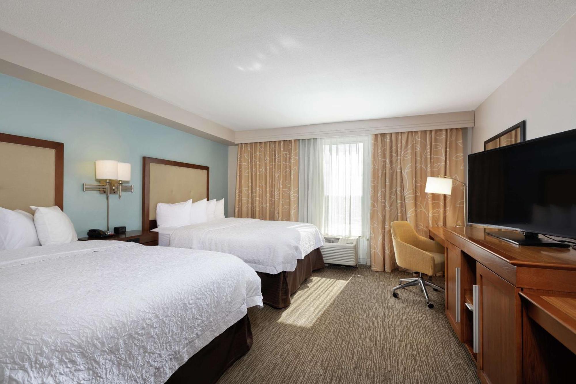 Hampton & Suites-austin Airport
