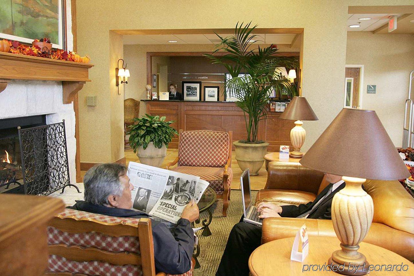 Hampton & Suites-austin Airport 3* Austin