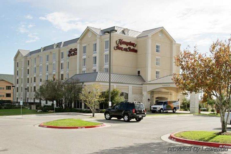 Hampton & Suites-austin Airport Hotel Austin