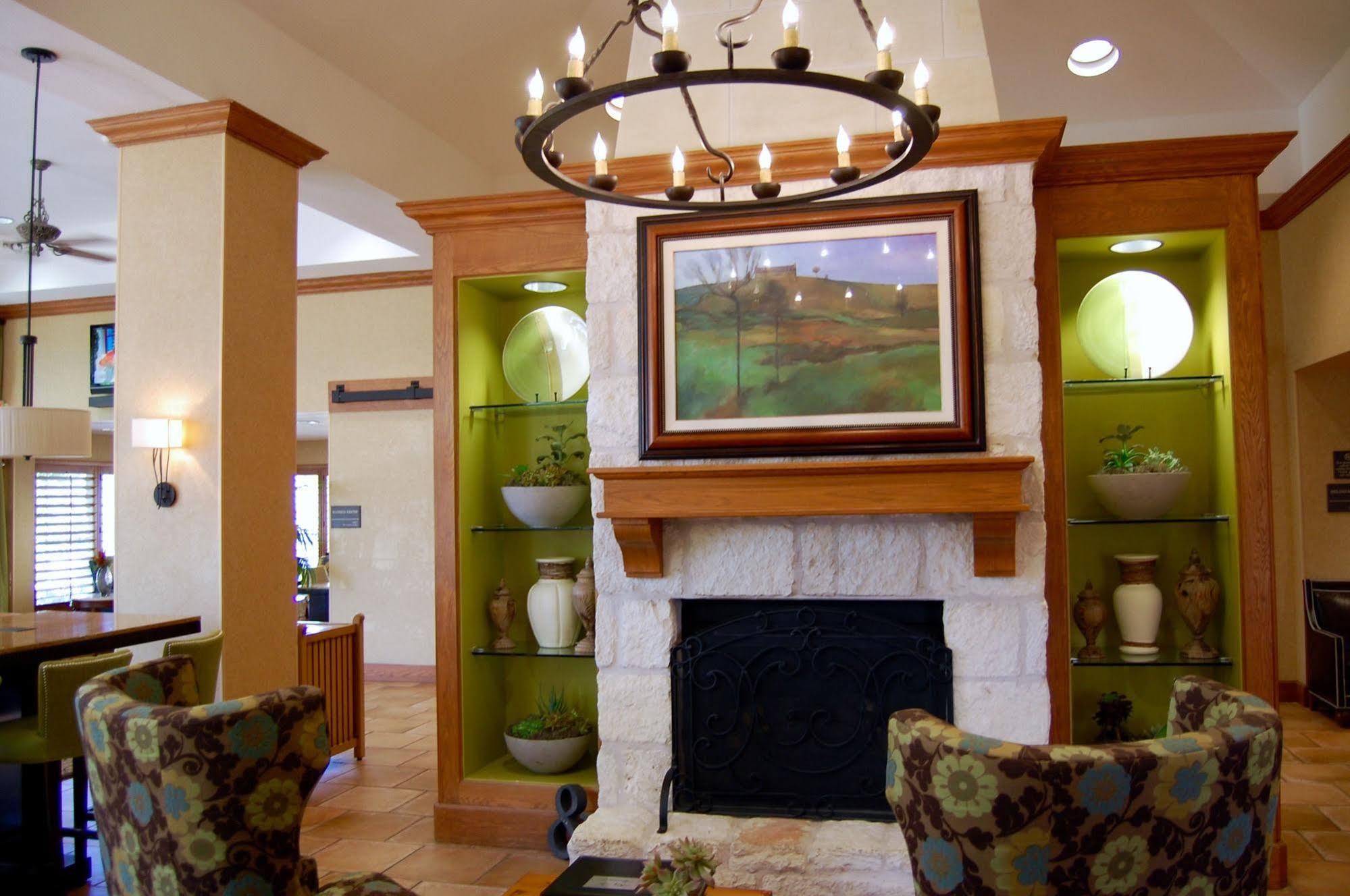 Hampton & Suites-austin Airport Austin