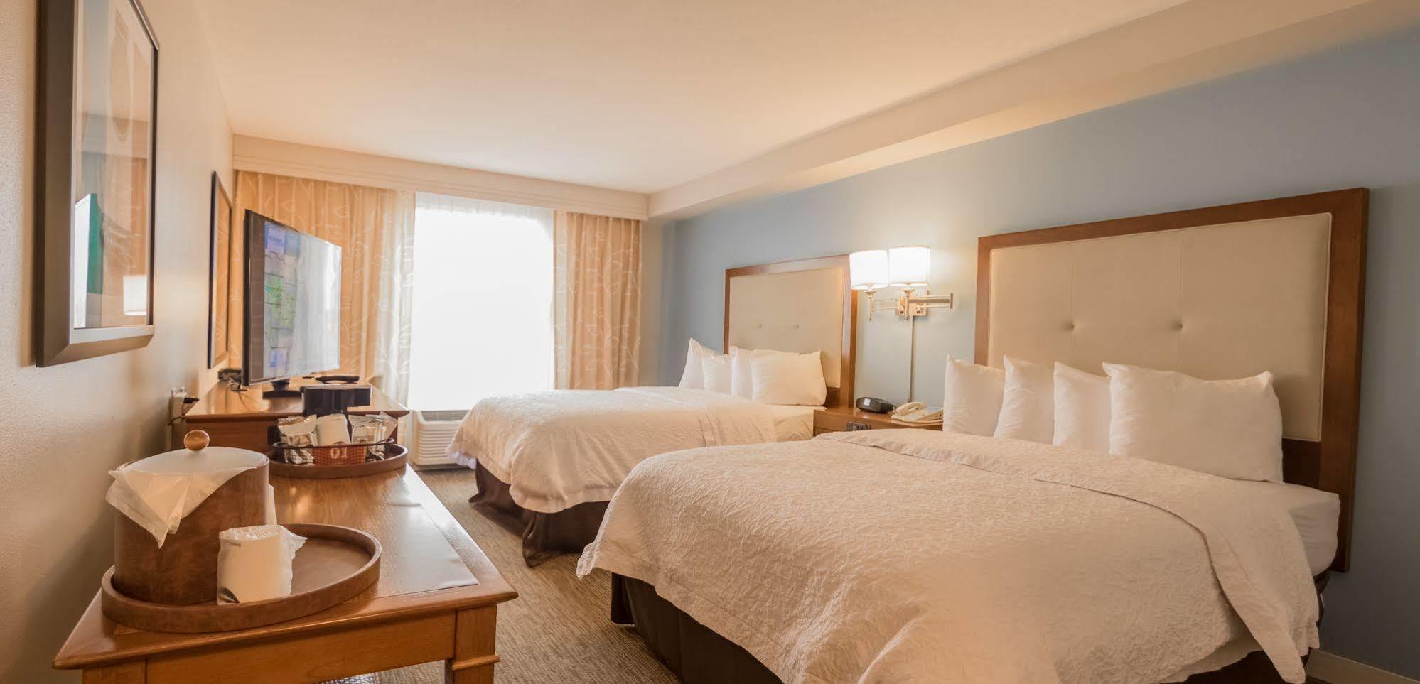 Hampton & Suites-austin Airport Austin